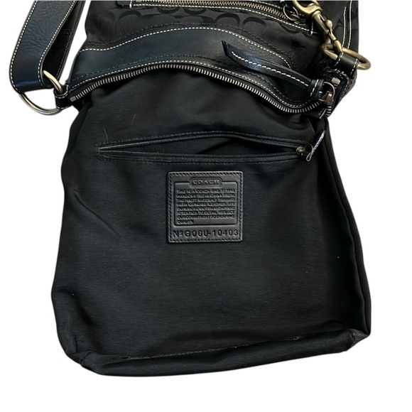 Coach Shoulder/Crossbody Legacy Signature Bag - Picture 4 of 8